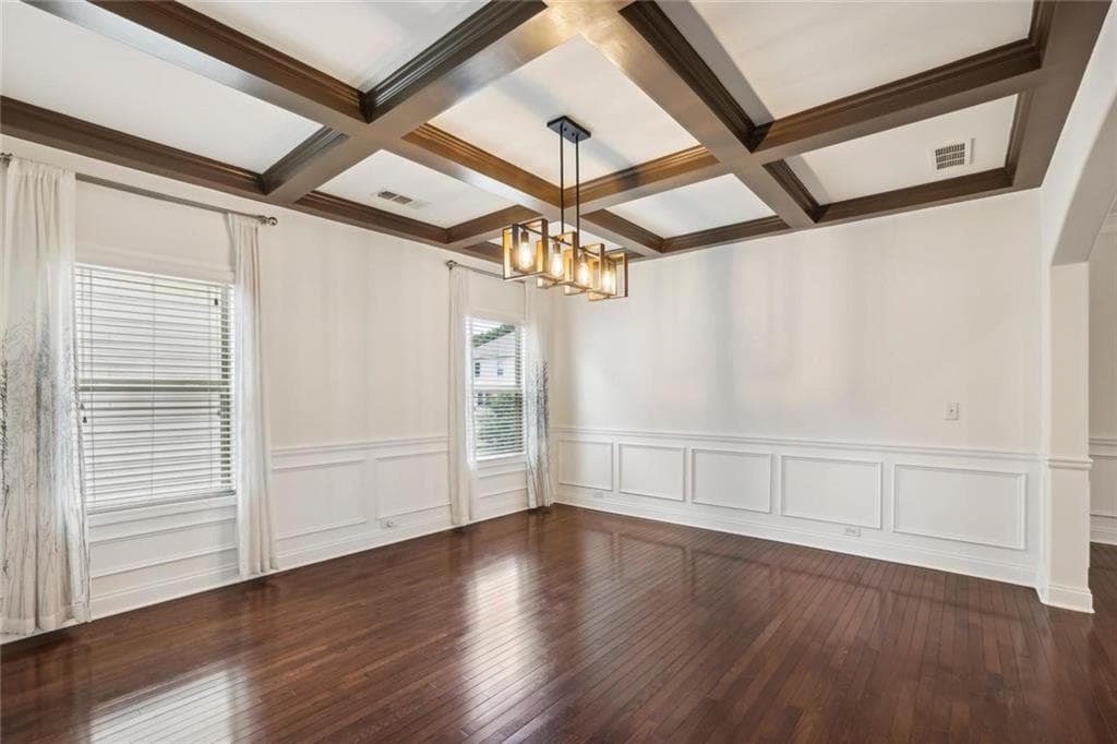 5 bedroom, 6 bathroom, 4,711 sq ft single family residence under contract at 3095 Whitfield Avenue, Cumming, GA 30040 — photo 5