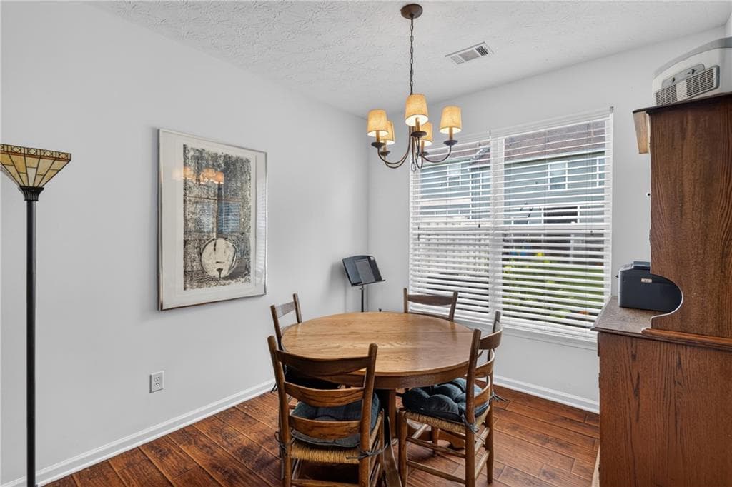 3 bedroom, 3 bathroom, 1,496 sq ft townhouse for sale at 6647 Splashwater Drive, Flowery Branch, GA 30542 — photo 9