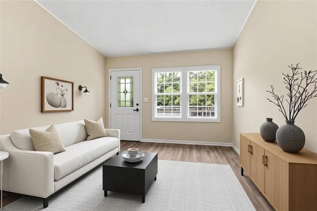 3 bedroom, 1 bathroom, 1,000 sq ft single family residence for sale at 3037 San Juan Drive, Decatur, GA 30032 — photo 4