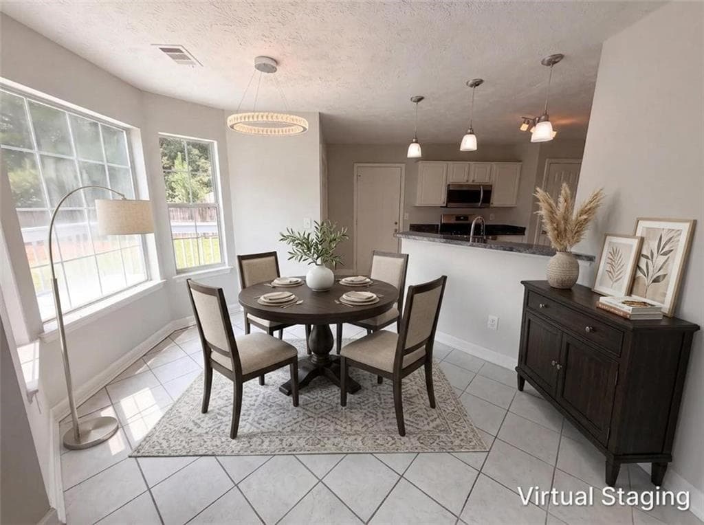 4 bedroom, 3 bathroom, 2,000 sq ft single family residence under contract at 4521 Carriage Park Drive, Lithonia, GA 30038 — photo 6