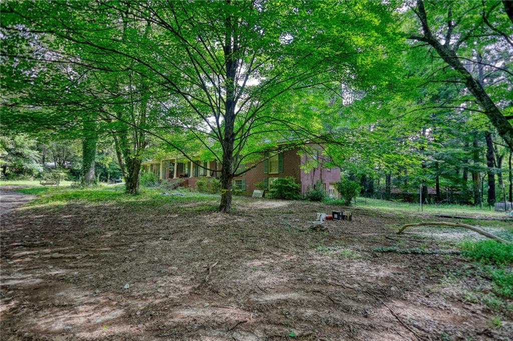 3 bedroom, 2 bathroom, 3,766 sq ft single family residence under contract at 1332 Turner Road, Lilburn, GA 30047 — photo 6