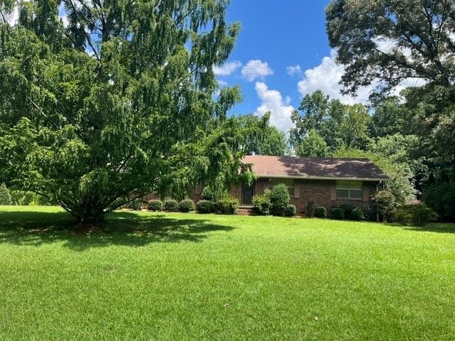 3 bedroom, 2 bathroom, 1,200 sq ft single family residence sold at 2009 Eula Drive, Marietta, GA 30066