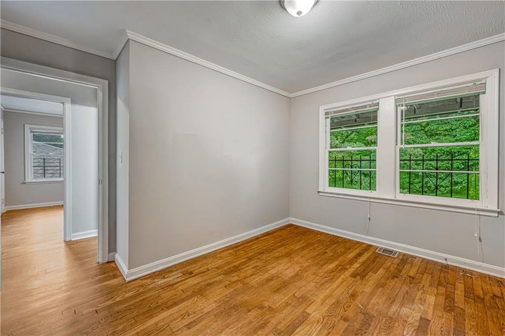 3 bedroom, 1 bathroom, 1,228 sq ft single family residence for rent at 847 Gertrude Place, Atlanta, GA 30318 for $1,900 a month — photo 10