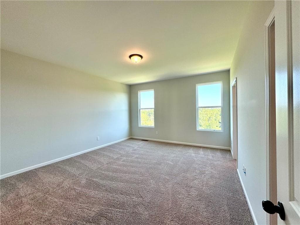 3 bedroom, 4 bathroom, 2,425 sq ft single family residence for rent at 1409 Creekside Circle, Atlanta, GA 30318 for $2,950 a month — photo 9