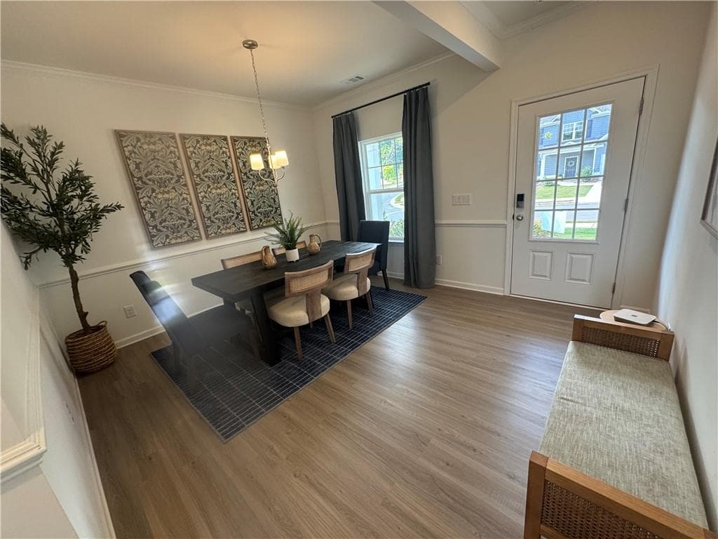4 bedroom, 3 bathroom, 2,200 sq ft single family residence under contract at 349 Bloomfield Circle, Canton, GA 30114 — photo 5