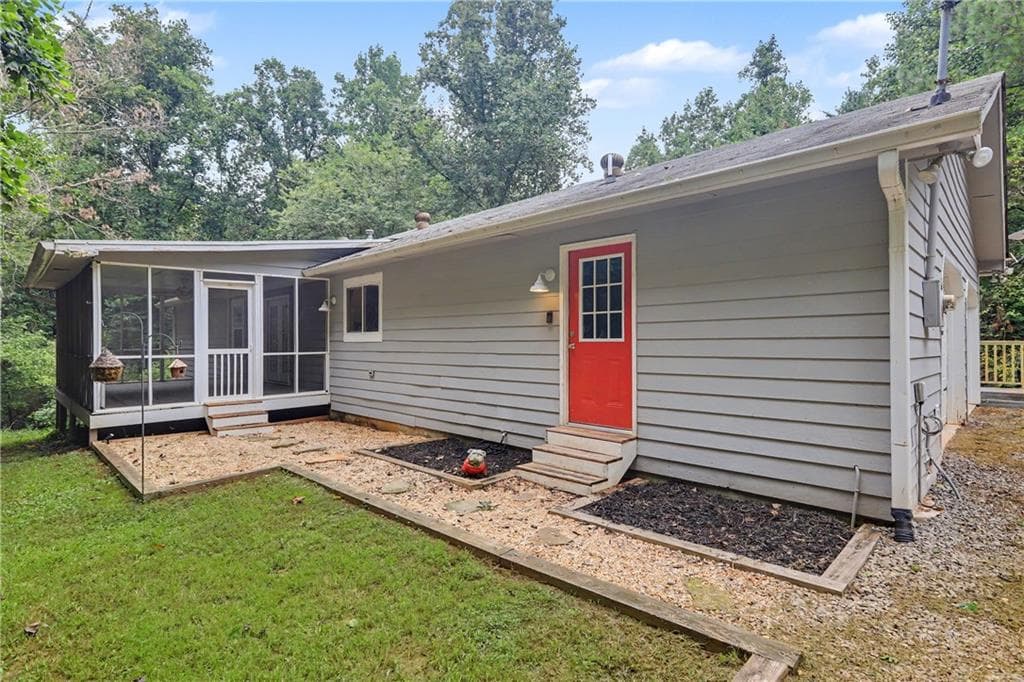 3 bedroom, 2 bathroom, 1,540 sq ft single family residence for sale at 1455 Fields Mcghee Drive, Canton, GA 30114