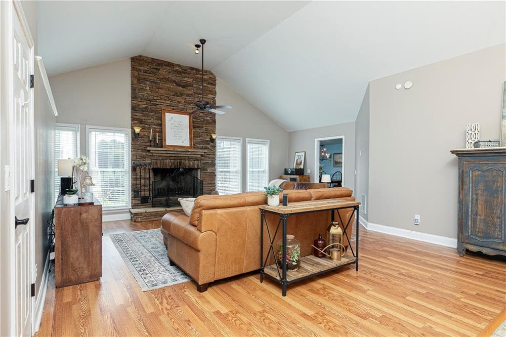 5 bedroom, 4 bathroom, 3,683 sq ft single family residence under contract at 3021 Old Lost Mountain Road, Powder Springs, GA 30127 — photo 10