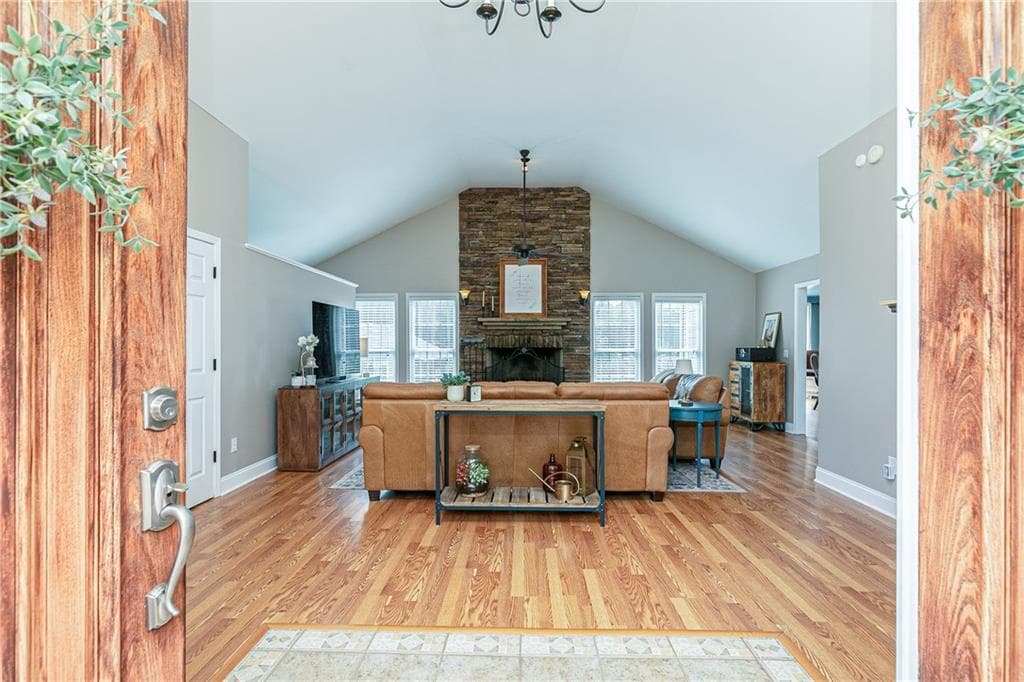 5 bedroom, 4 bathroom, 3,683 sq ft single family residence under contract at 3021 Old Lost Mountain Road, Powder Springs, GA 30127 — photo 6