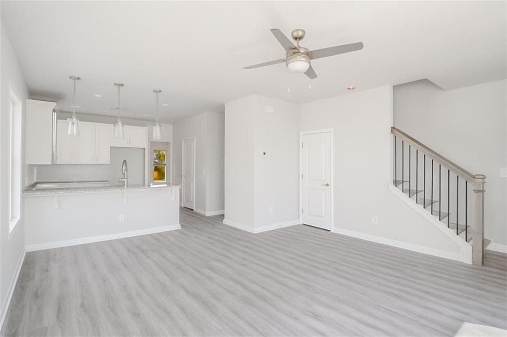 2 bedroom, 2 bathroom, 1,200 sq ft single family residence for sale at 150 Bartow Street, Fayetteville, GA 30214 — photo 5