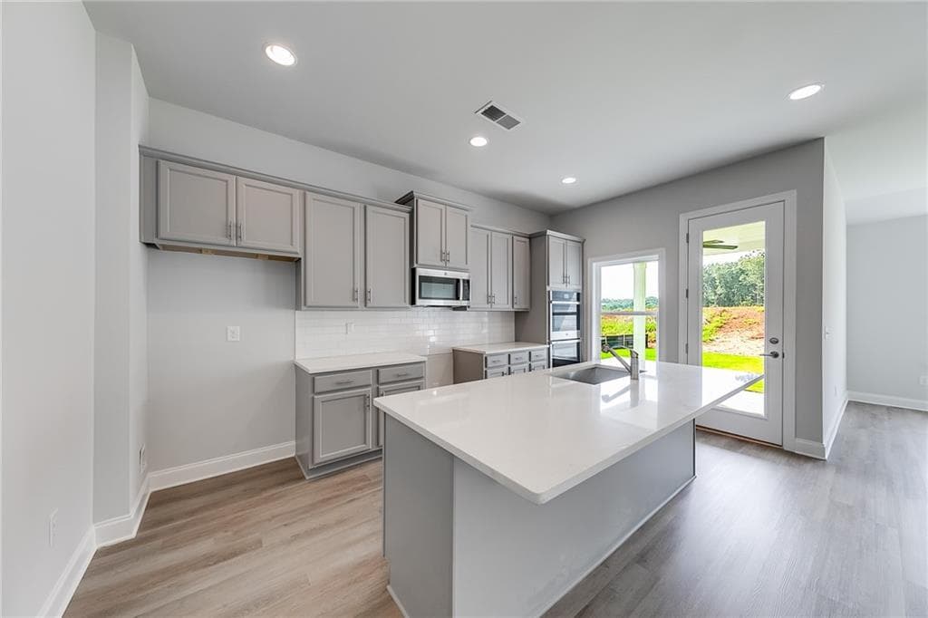 3 bedroom, 3 bathroom, 1,713 sq ft single family residence for sale at 128 Classic Overlook-Lot 8A, Homer, GA 30547 — photo 8