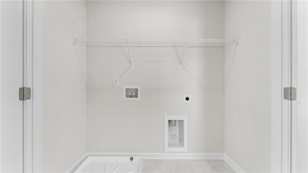 3 bedroom, 3 bathroom, 1,937 sq ft single family residence for sale at 5245 Gainesville Street, Flowery Branch, GA 30542 — photo 10