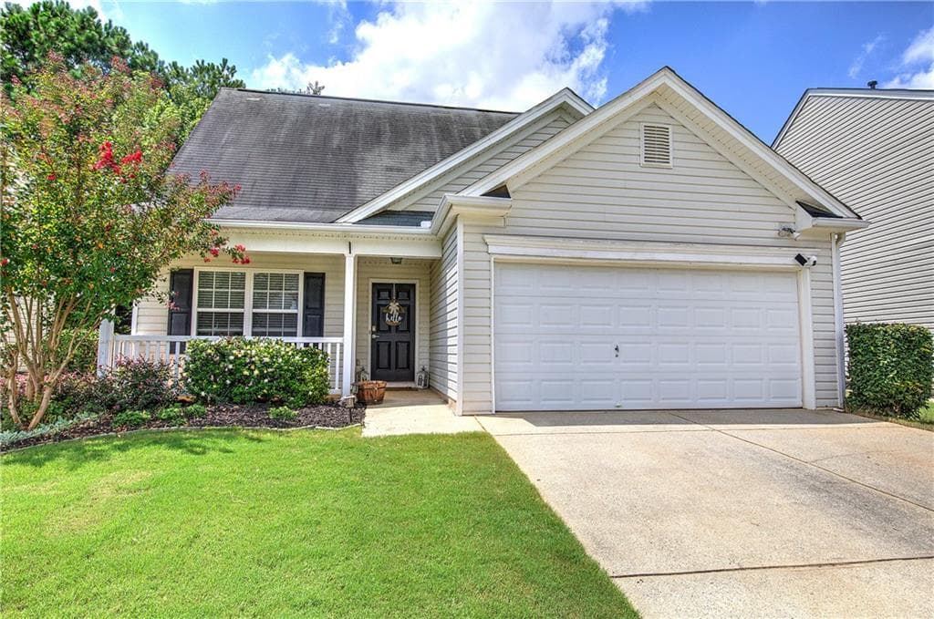 3 bedroom, 3 bathroom, 1,595 sq ft single family residence under contract at 312 Meadows Lane, Canton, GA 30114