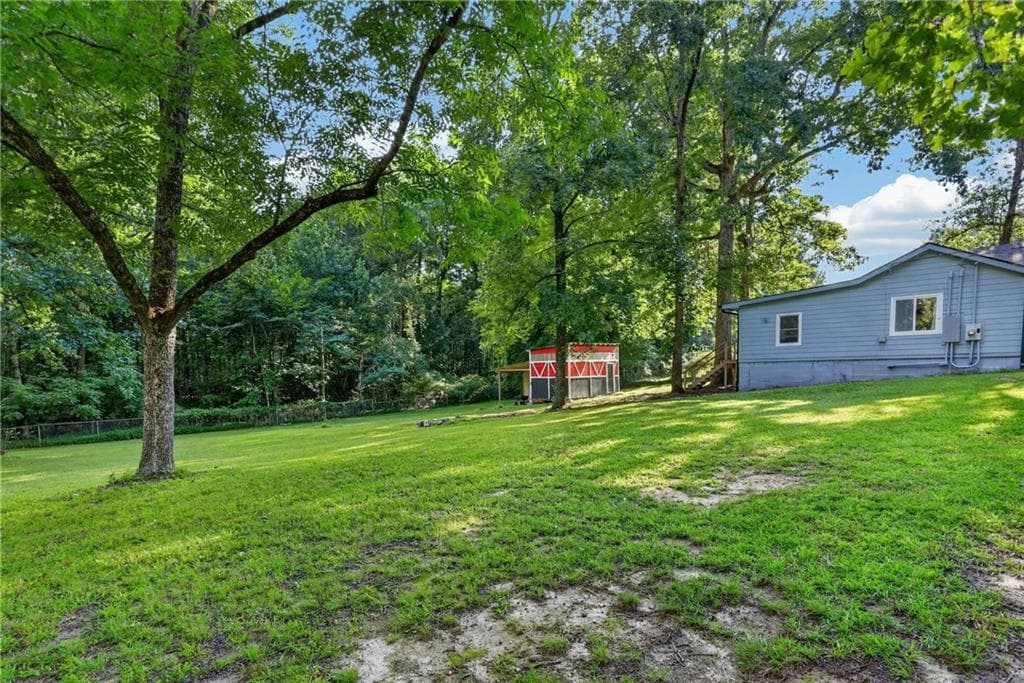 2 bedroom, 1 bathroom single family residence for sale at 1374 Shangrila Circle, Riverdale, GA 30296 — photo 9