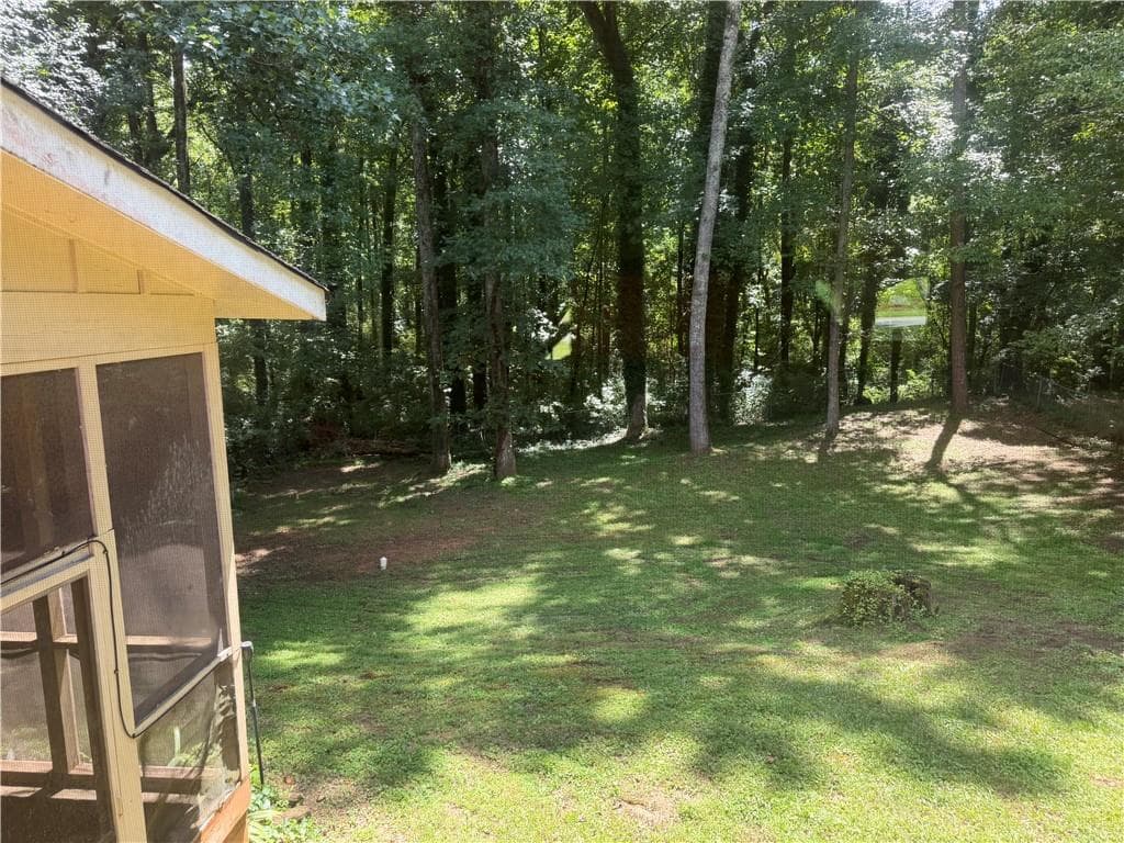 3 bedroom, 2 bathroom, 1,582 sq ft single family residence under contract at 4292 Cedar Ridge Trail, Stone Mountain, GA 30083 — photo 10