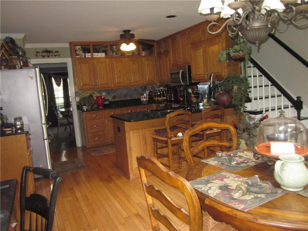4 bedroom, 3 bathroom, 2,456 sq ft single family residence for sale at 2150 Overland Way, Powder Springs, GA 30127 — photo 8