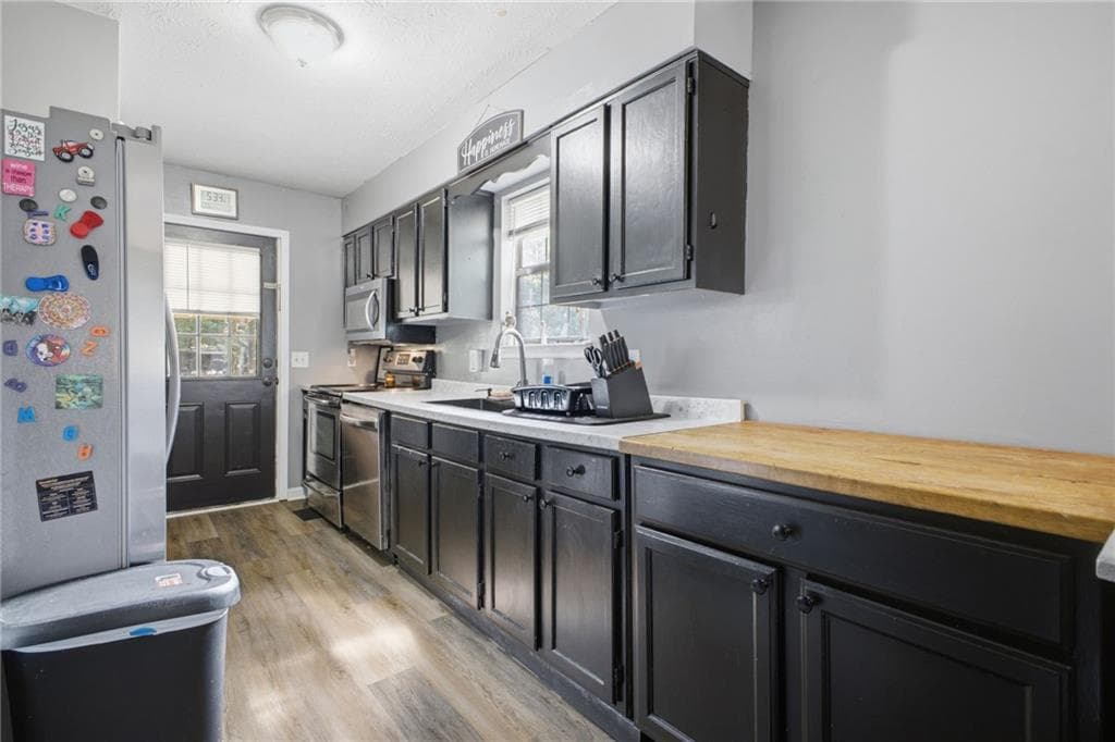 5 bedroom, 3 bathroom, 1,916 sq ft single family residence for sale at 379 Bozeman Road, White, GA 30184 — photo 8