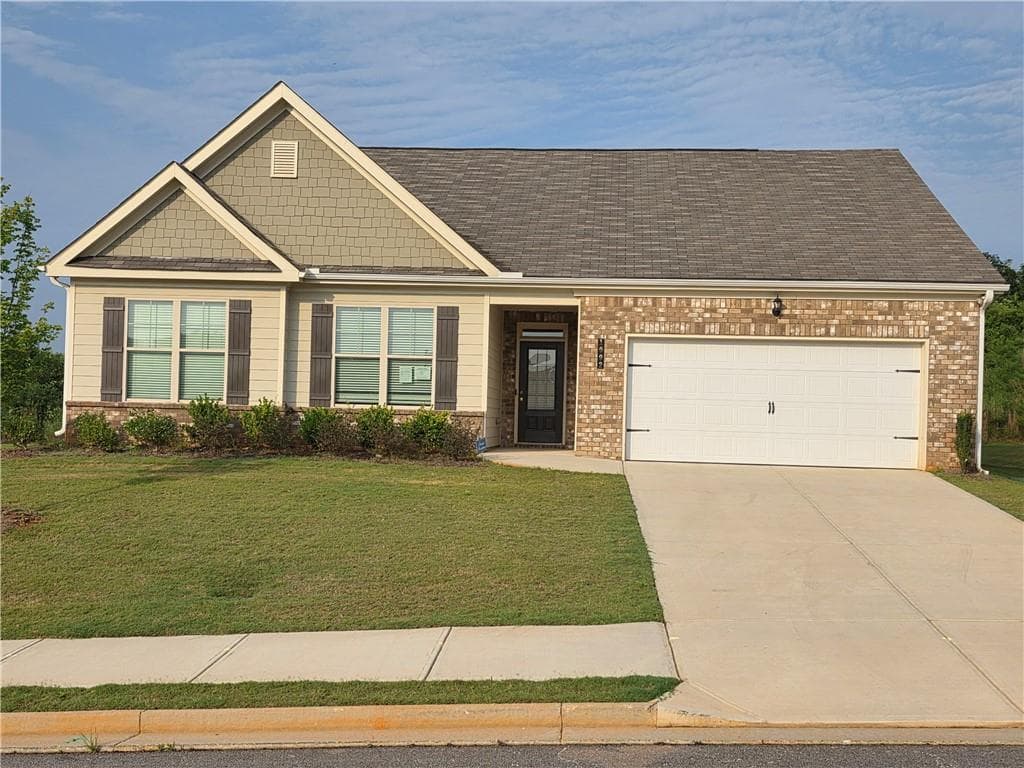 3 bedroom, 2 bathroom, 2,365 sq ft single family residence under contract at 1092 Sunny Valley Lane, Braselton, GA 30517