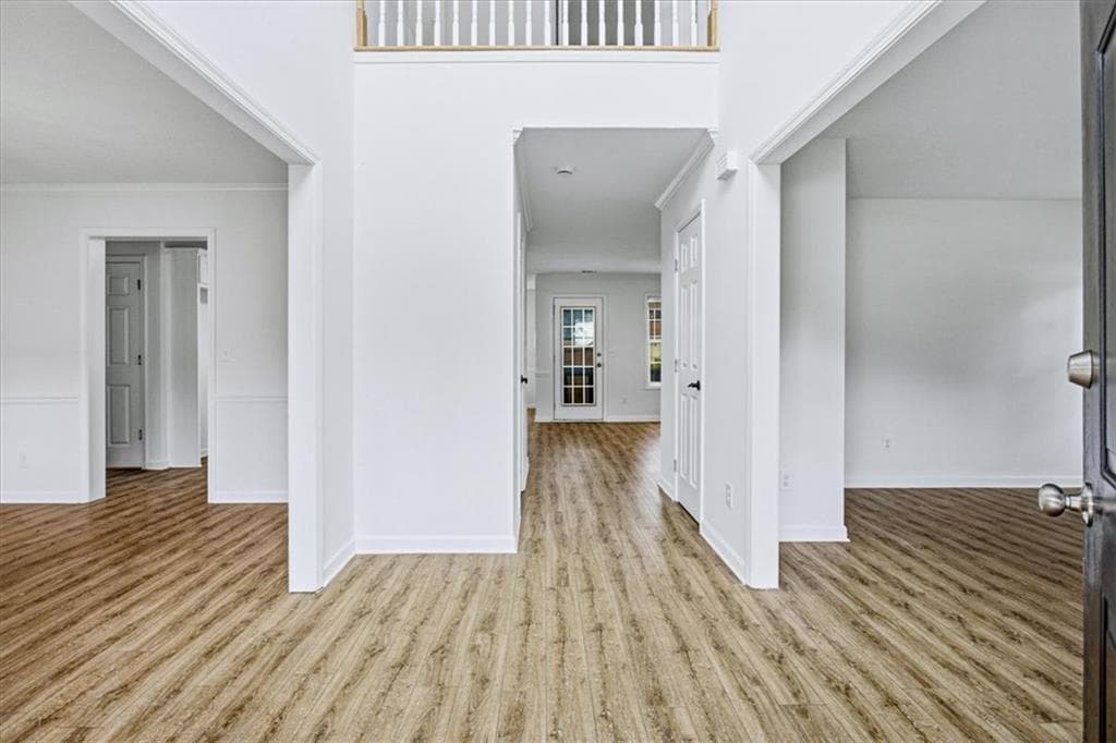 4 bedroom, 3 bathroom, 2,550 sq ft single family residence for sale at 3526 Shoal Trail Drive, Bethlehem, GA 30620 — photo 4