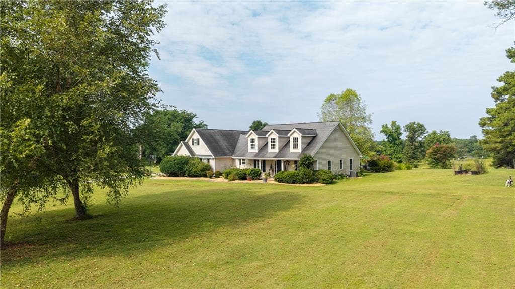 3 bedroom, 3 bathroom, 1,929 sq ft single family residence for sale at 1927 Tennga Gregory Road, Crandall, GA 30711 — photo 2