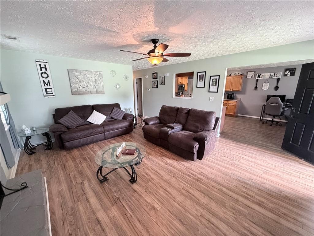 3 bedroom, 2 bathroom, 1,480 sq ft single family residence for sale at 120 Pleasant Hills Drive, Covington, GA 30016 — photo 9