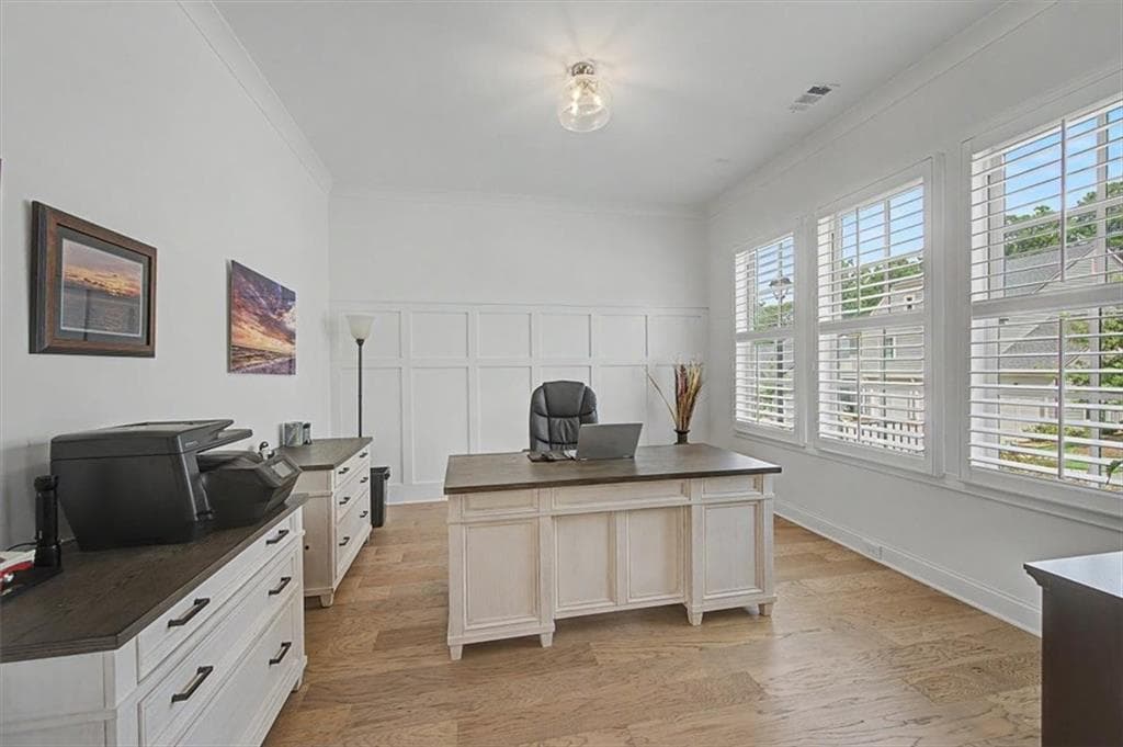 2 bedroom, 3 bathroom, 2,940 sq ft single family residence under contract at 1259 Lakeside Overlook, Canton, GA 30114 — photo 7