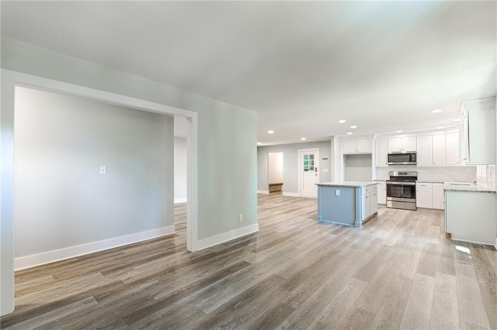 4 bedroom, 3 bathroom, 1,984 sq ft single family residence for rent at 3979 Potomac Drive, Kennesaw, GA 30144 for $2,550 a month — photo 2