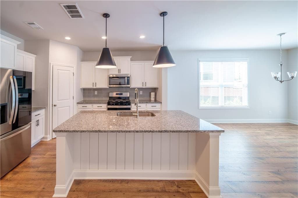 3 bedroom, 3 bathroom, 1,843 sq ft townhouse for rent at 5120 Hillington Way, Sugar Hill, GA 30518 for $2,400 a month — photo 9