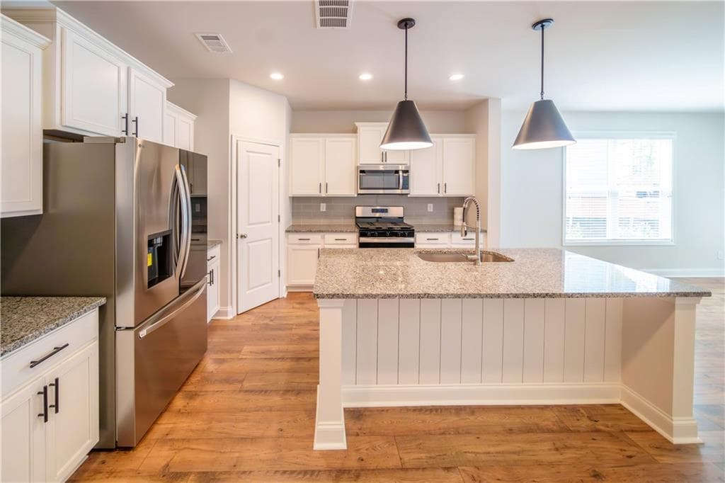 3 bedroom, 3 bathroom, 1,843 sq ft townhouse for rent at 5120 Hillington Way, Sugar Hill, GA 30518 for $2,400 a month — photo 10