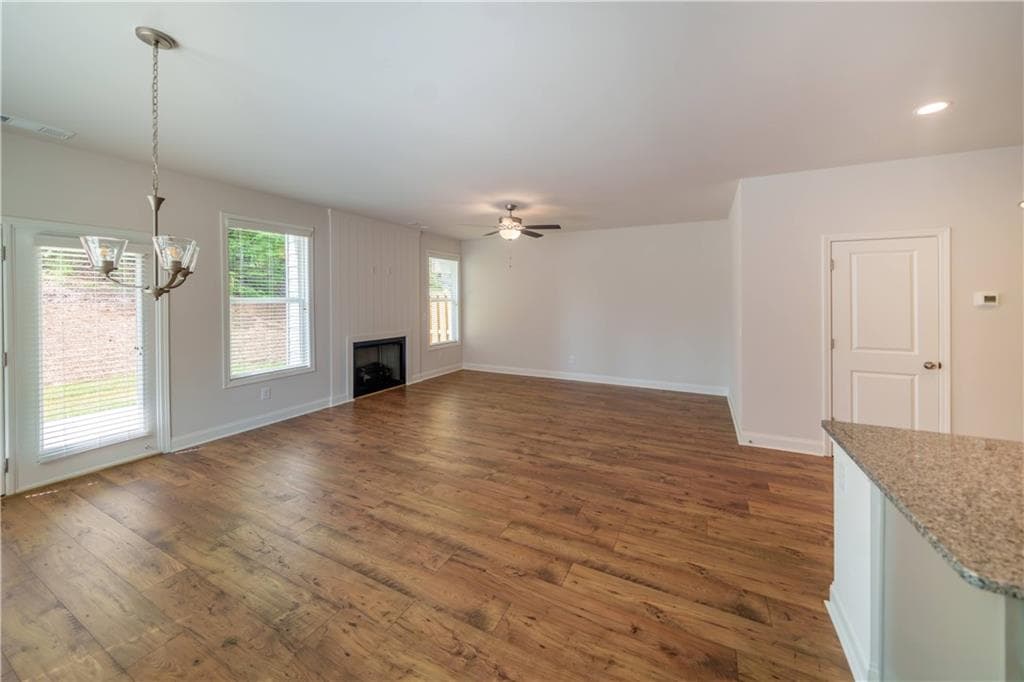 3 bedroom, 3 bathroom, 1,843 sq ft townhouse for rent at 5120 Hillington Way, Sugar Hill, GA 30518 for $2,400 a month — photo 5