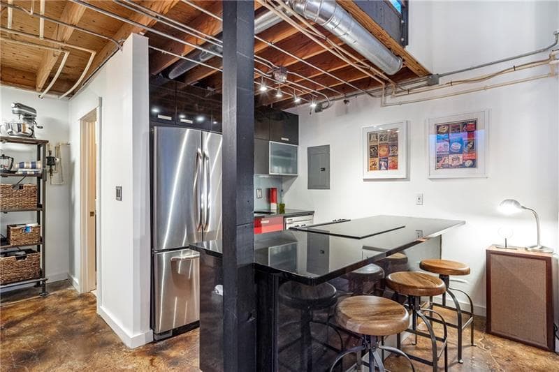 2 bedroom, 2 bathroom, 1,524 sq ft condominium for rent at 650 Glen Iris Drive 3, Atlanta, GA 30308 for $4,500 a month — photo 6