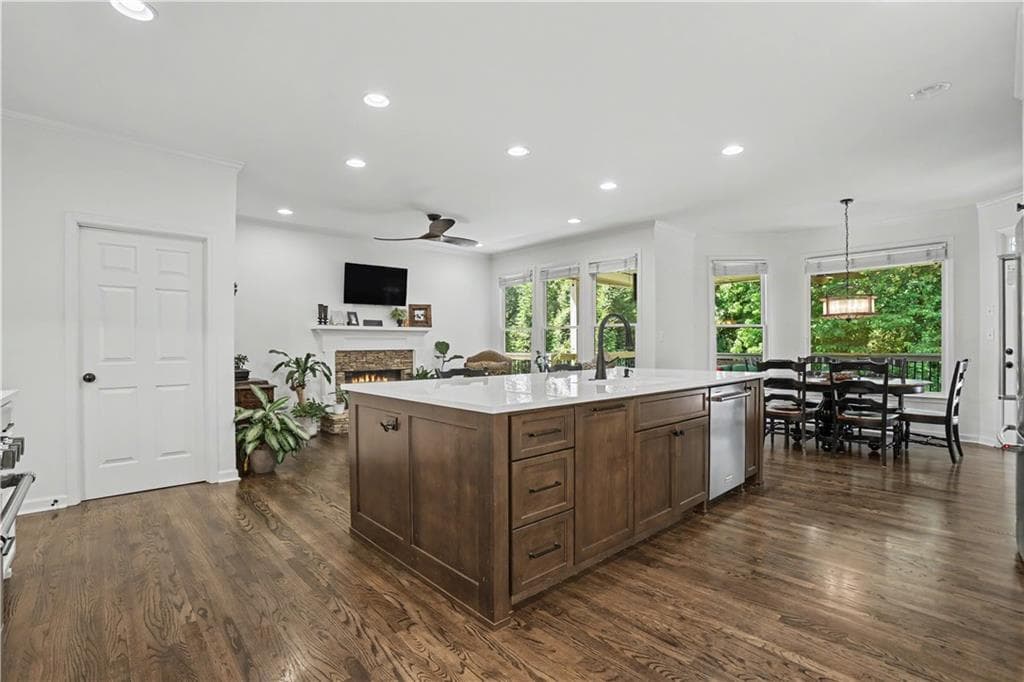 5 bedroom, 5 bathroom, 5,105 sq ft single family residence under contract at 1810 Millside Terrace, Dacula, GA 30019 — photo 4