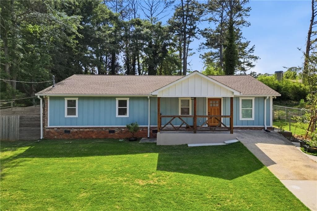 3 bedroom, 2 bathroom, 1,759 sq ft single family residence sold at 2710 Gray Road, Smyrna, GA 30082