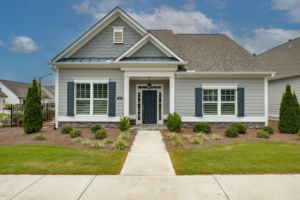 3 bedroom, 3 bathroom, 2,302 sq ft single family residence sold at 301 Bradford Walk, Woodstock, GA 30188