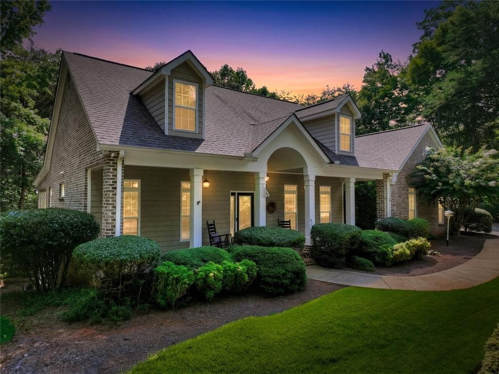 3 bedroom, 4 bathroom, 2,924 sq ft single family residence for sale at 267 Sharp Mountain Parkway, Jasper, GA 30143 — photo 2