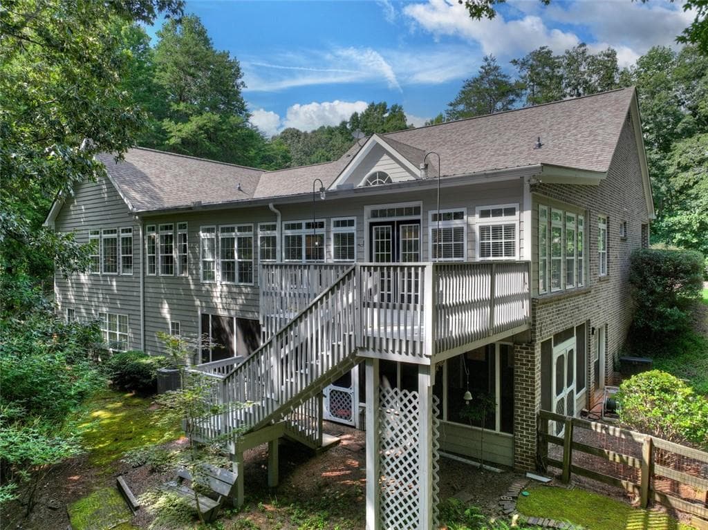 3 bedroom, 4 bathroom, 2,924 sq ft single family residence for sale at 267 Sharp Mountain Parkway, Jasper, GA 30143 — photo 6