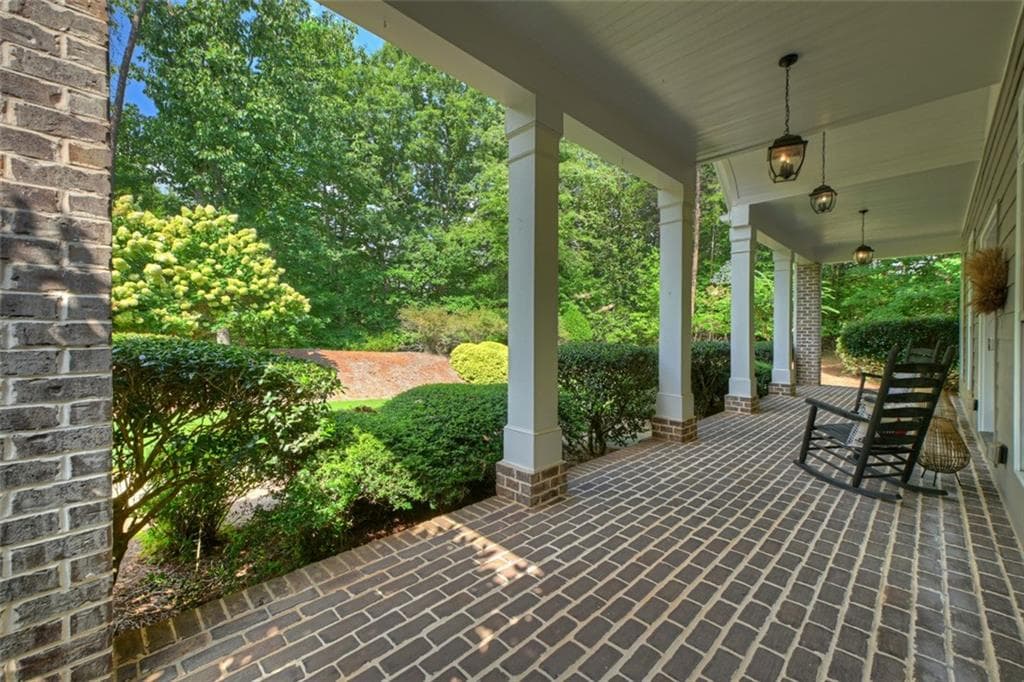 3 bedroom, 4 bathroom, 2,924 sq ft single family residence for sale at 267 Sharp Mountain Parkway, Jasper, GA 30143 — photo 7