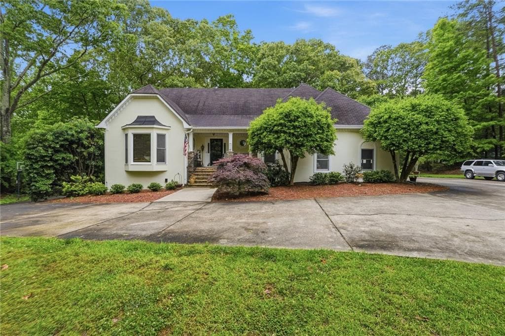 5 bedroom, 5 bathroom, 3,485 sq ft single family residence for sale at 659 Hidden Branches Trail, Canton, GA 30115
