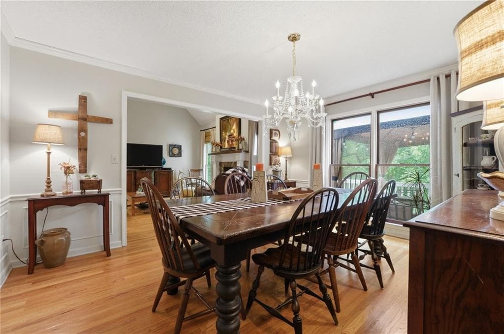 5 bedroom, 5 bathroom, 3,485 sq ft single family residence for sale at 659 Hidden Branches Trail, Canton, GA 30115 — photo 6