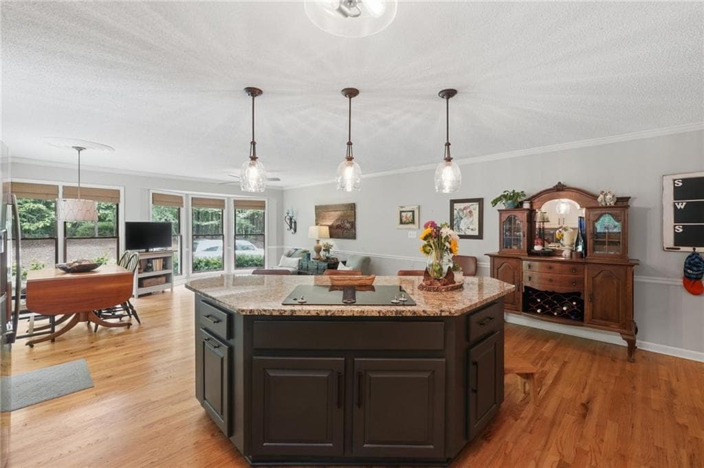 5 bedroom, 5 bathroom, 3,485 sq ft single family residence for sale at 659 Hidden Branches Trail, Canton, GA 30115 — photo 10