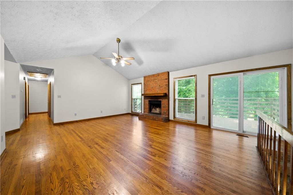 3 bedroom, 2 bathroom, 1,946 sq ft single family residence for rent at 5405 Iris Drive, Mableton, GA 30126 for $1,900 a month — photo 5