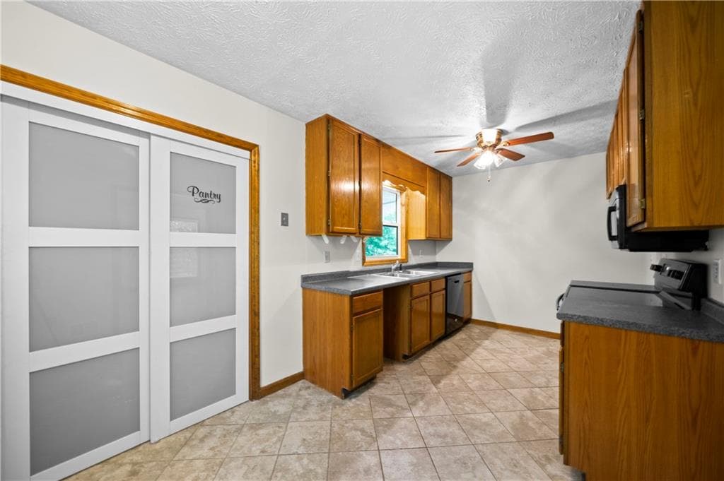3 bedroom, 2 bathroom, 1,946 sq ft single family residence for rent at 5405 Iris Drive, Mableton, GA 30126 for $1,900 a month — photo 6