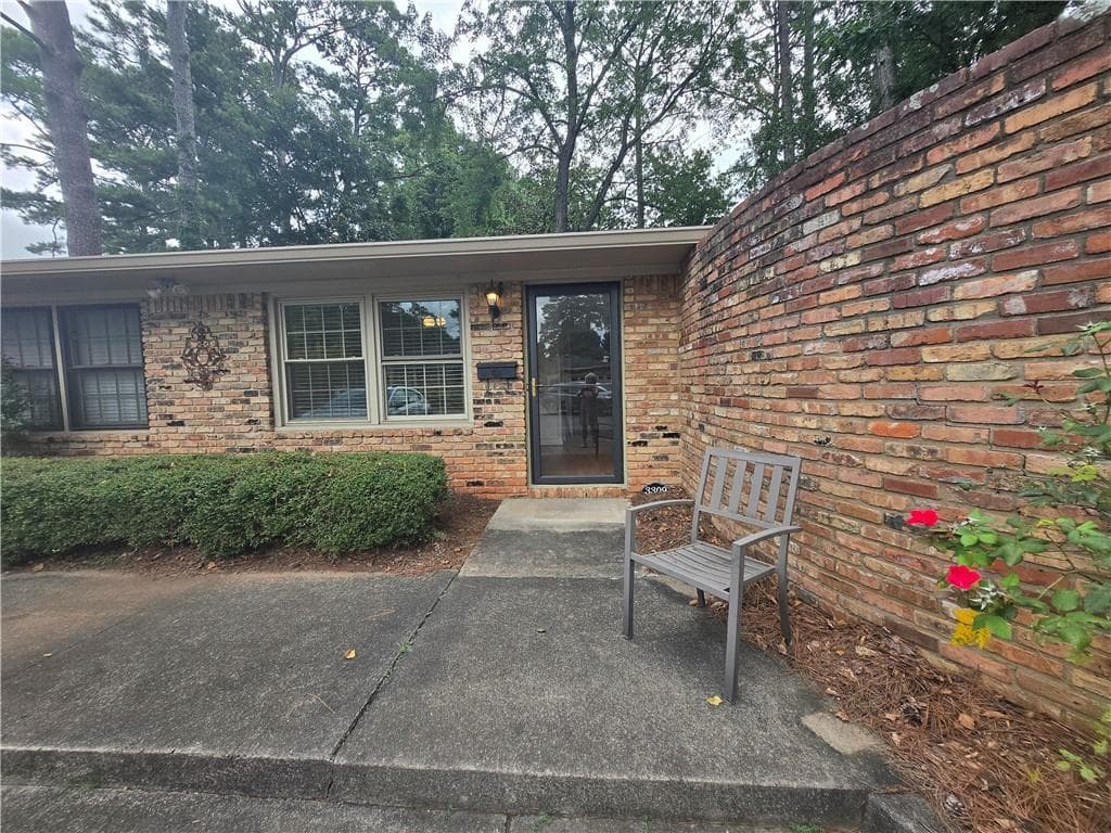 1 bedroom, 1 bathroom, 756 sq ft condominium for sale at 3309 Stonecrest Court, Atlanta, GA 30341