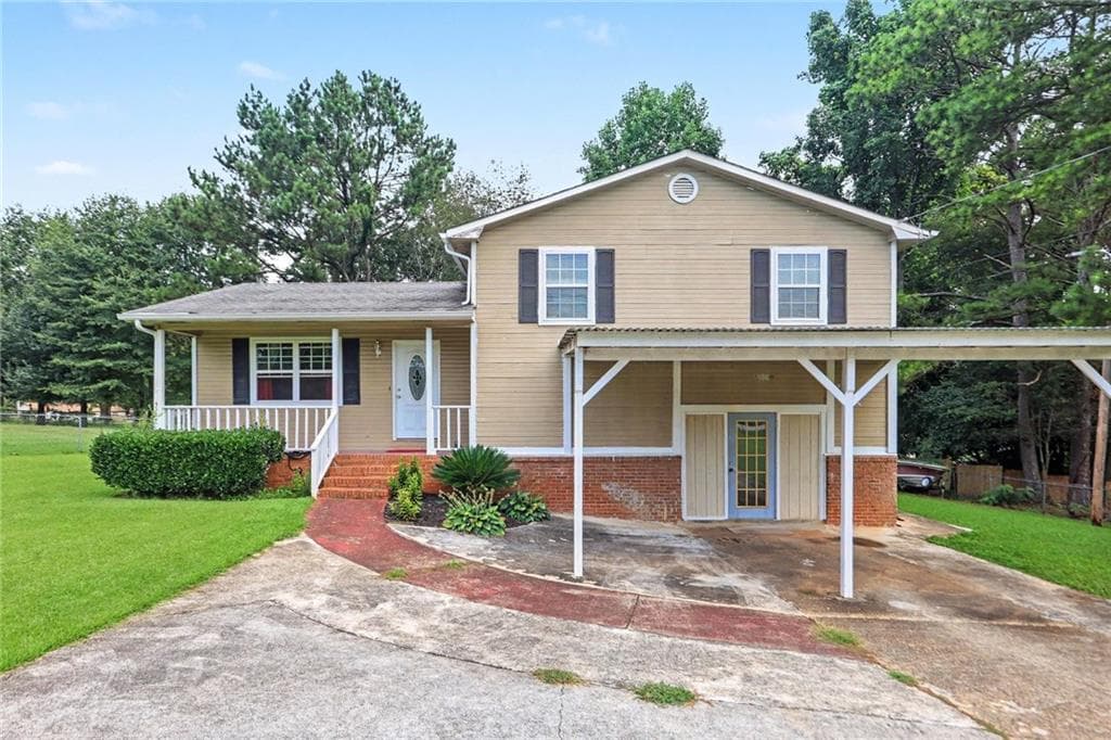 4 bedroom, 3 bathroom, 1,792 sq ft single family residence for sale at 680 Horsley Mill Road, Carrollton, GA 30116 — photo 1 of 30
