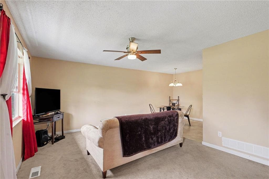 4 bedroom, 3 bathroom, 1,792 sq ft single family residence for sale at 680 Horsley Mill Road, Carrollton, GA 30116 — photo 5