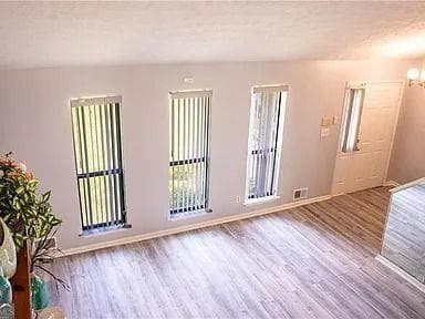 4 bedroom, 3 bathroom, 1,024 sq ft single family residence for sale at 4090 WELCOME ALL Terrace, Atlanta, GA 30349 — photo 4