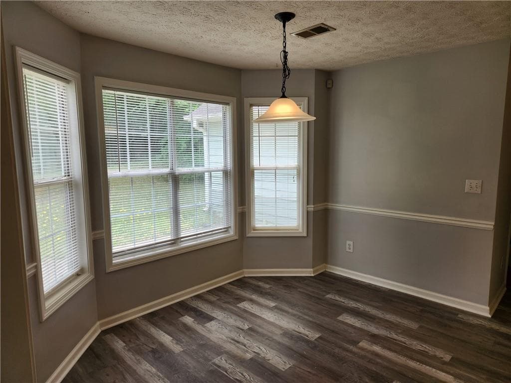 3 bedroom, 2 bathroom, 1,428 sq ft single family residence for sale at 482 Grove Hill Drive, Stockbridge, GA 30281 — photo 8