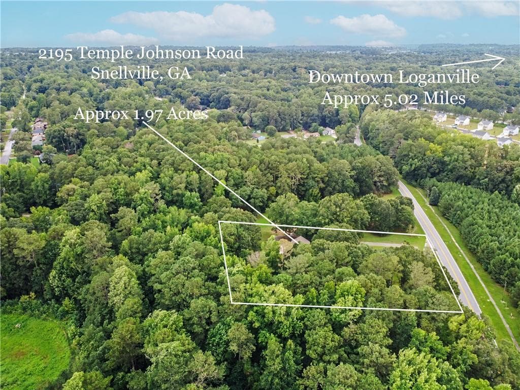 5 bedroom, 4 bathroom, 2,246 sq ft single family residence for sale at 2195 Temple Johnson Road, Snellville, GA 30078 — photo 4