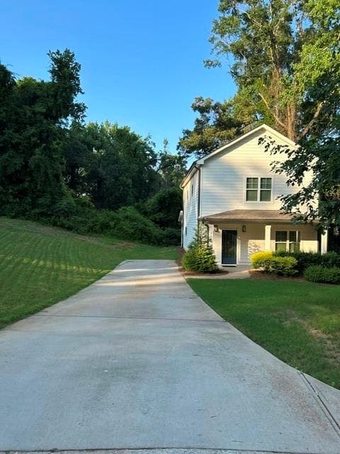 4 bedroom, 3 bathroom, 1,932 sq ft single family residence for sale at 224 Grove Street, Athens, GA 30605 — photo 2