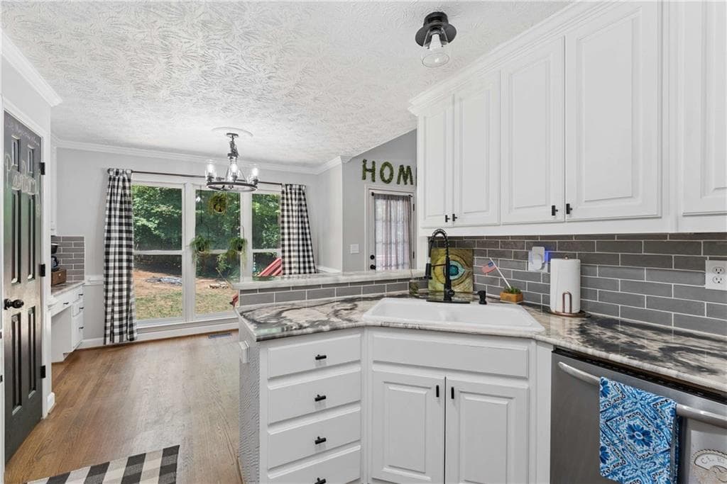 4 bedroom, 4 bathroom single family residence for sale at 850 IVY RIDGE Drive, Loganville, GA 30052 — photo 10