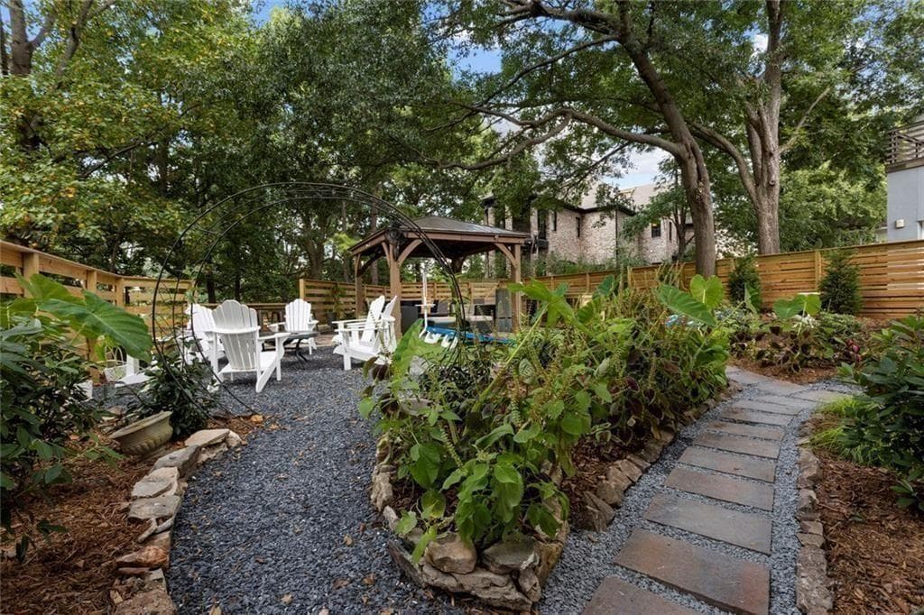 duplex for sale at 540 John Wesley Dobbs Avenue, Atlanta, GA 30312 — photo 10